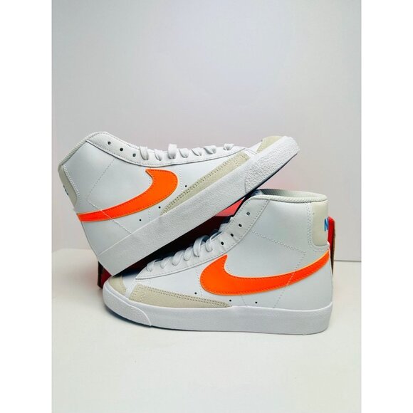 5Y FITS 6.5 W NIKE Blazer Mid '77 GS 'White Total Orange DA4086 116 - Picture 3 of 7